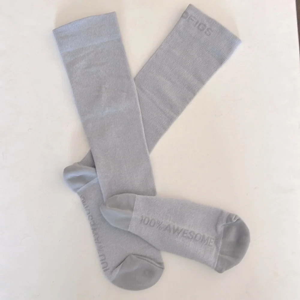 FIGS New Solid Grey Compression Socks 100% AWESOME Solid Gray Medium